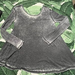 Free People distressed thin waffle top L